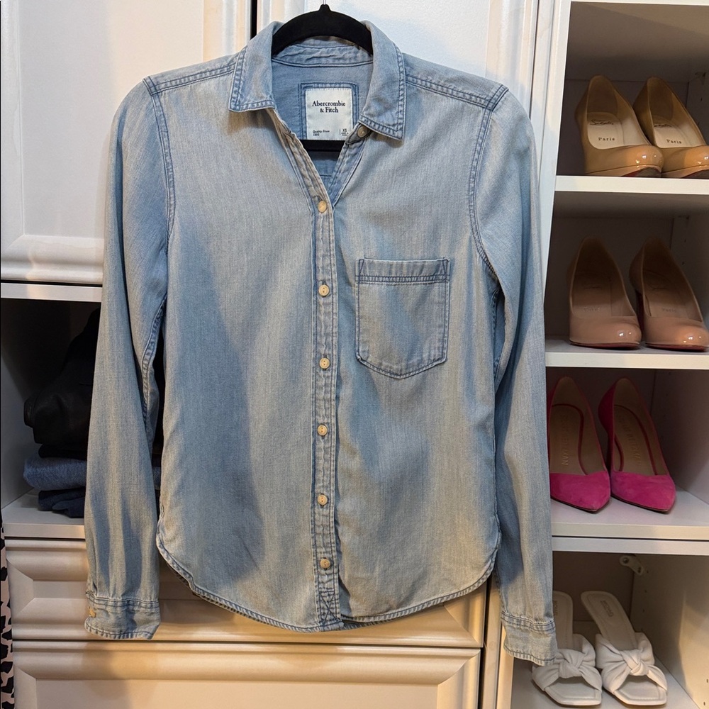Abercrombie & Fitch Light Wash Denim Shirt